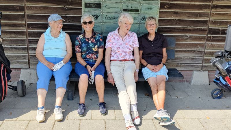 golf hoenderdaal Golden girls